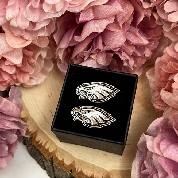 NFL Philadelphia Eagles Logo Cufflinks - Picture 14 of 15